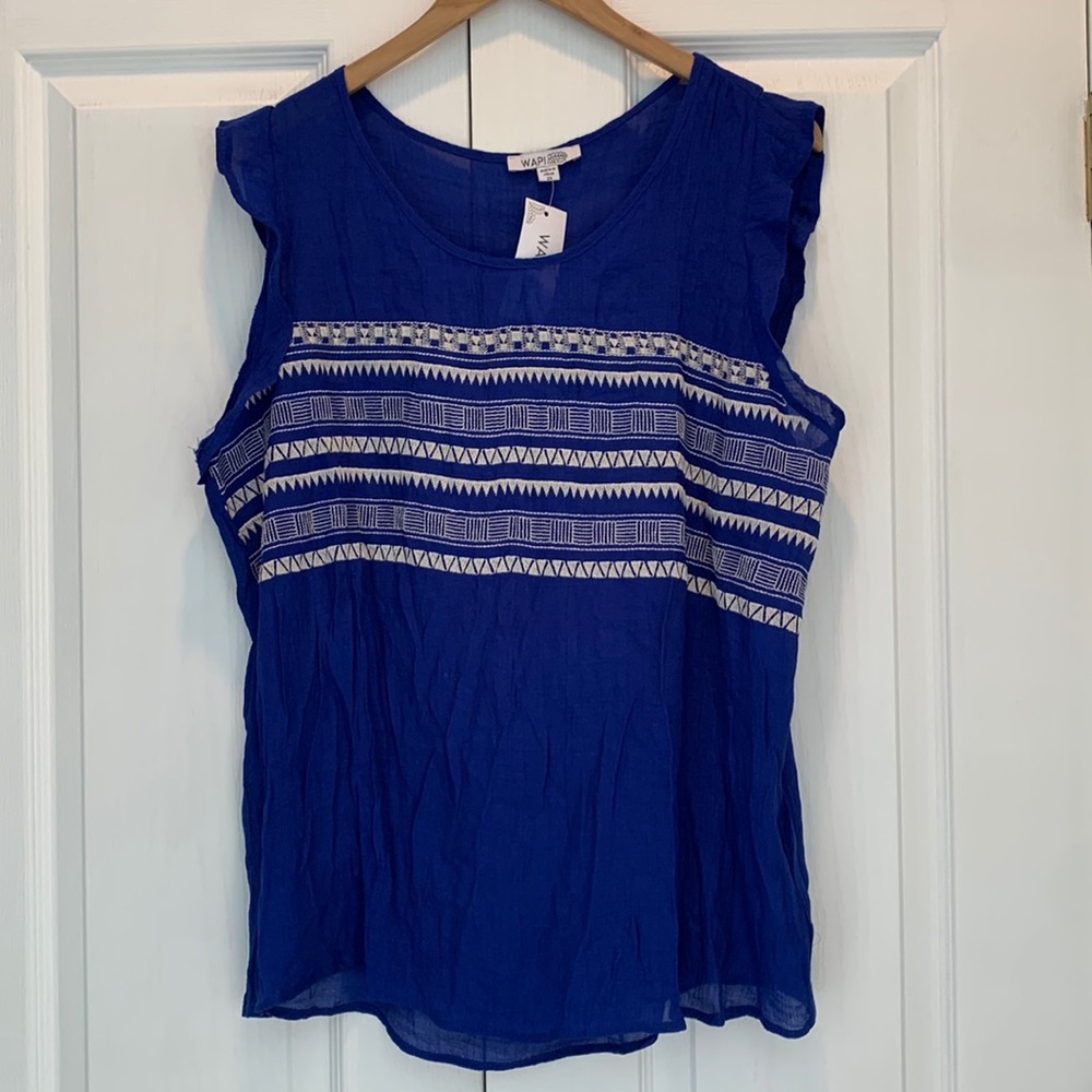 Wapi Top size 2X NWT
